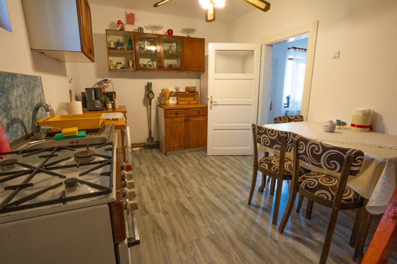 Doi Bujori Apartamento Alba Iulia Exterior foto