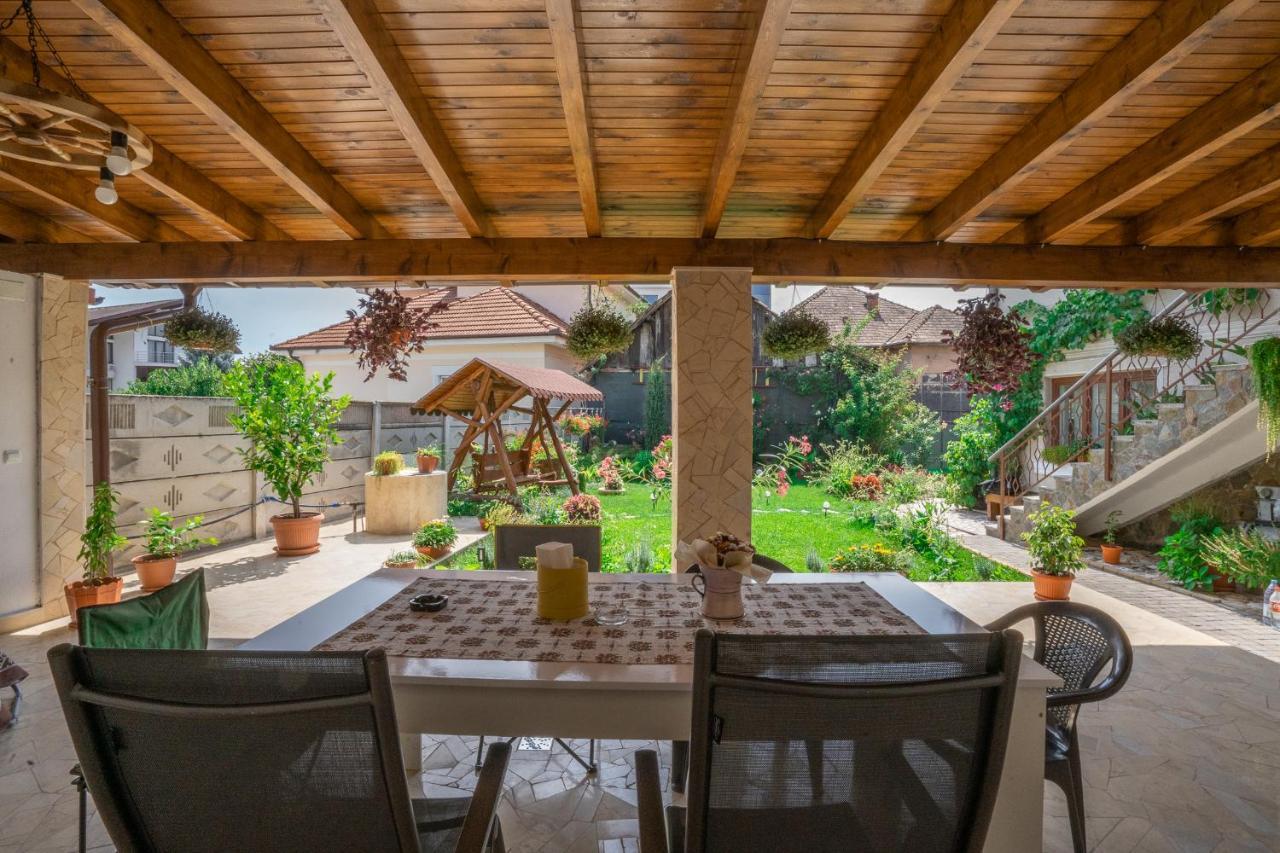 Doi Bujori Apartamento Alba Iulia Exterior foto