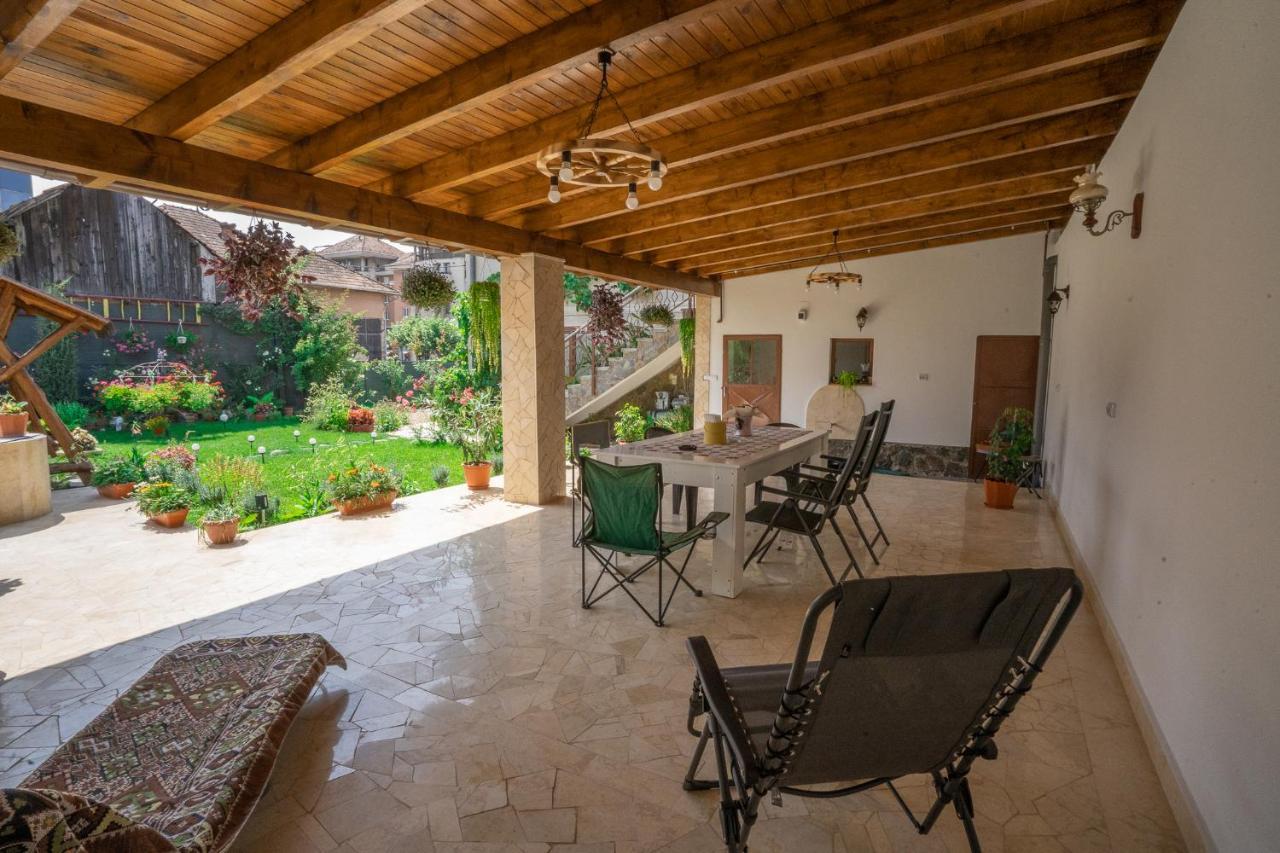 Doi Bujori Apartamento Alba Iulia Exterior foto